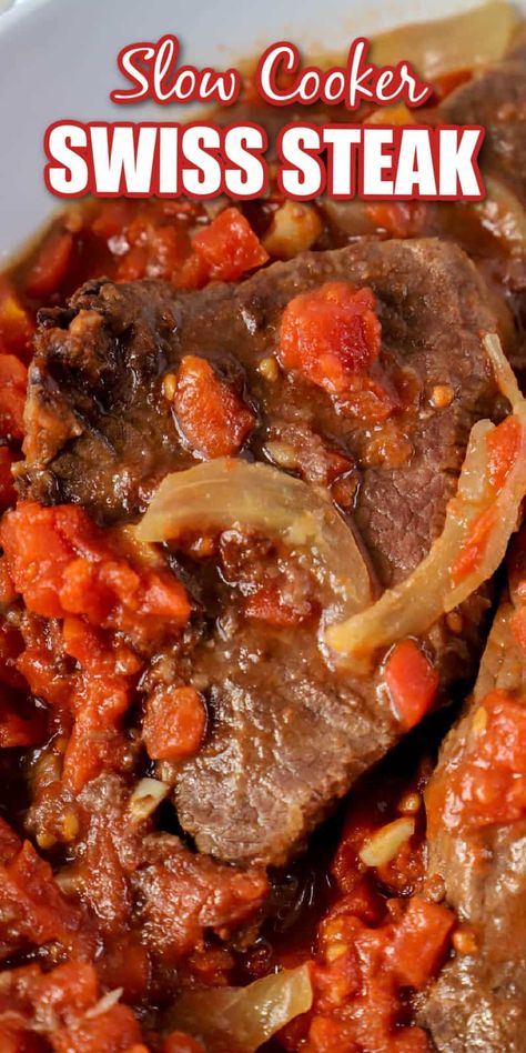 Crockpot Swiss Steak Recipes, Slow Cooker Swiss Steak, Swiss Steak Crockpot, Top Round Steak Recipes, Crockpot Steak Recipes, Beef Round Steak, Easy Roasted Vegetables, Round Steak Recipes, Slow Cooker Steak