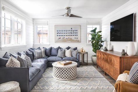 #serenaandlilyrug Blue Sectional, Family Room Design, A Living Room, Couches Living Room, Cozy Living Rooms, Cheap Home Decor, Living Room Inspiration, Moroccan Rug, Home Interior