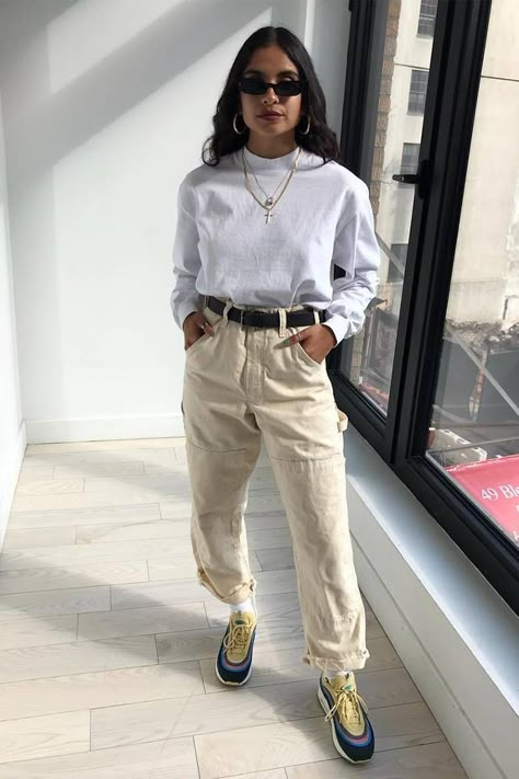 Utility Pants Outfit, Cargo Pants Outfit Men, Fire Fashion, Cargo Pants Outfits, Pants Outfit Men, Cargo Pants Outfit, Beige Outfit, Green Cargo Pants, Cargo Pants Women