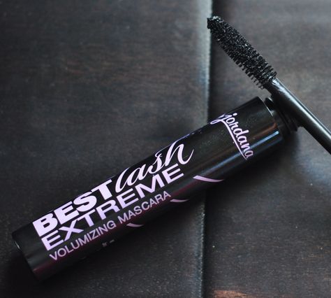 JORDANA BEST LASH  VOLUME EXTREME Mascara in 'Black'. Excellent mascara that makes lashes long and thick fast. $2.99 at KMART and WALGREENS. Makeup Facts, Extreme Mascara, Best Mascaras, Affordable Beauty Products, Drugstore Mascara, Budget Beauty, Volumizing Mascara, Painted Ladies, Best Mascara