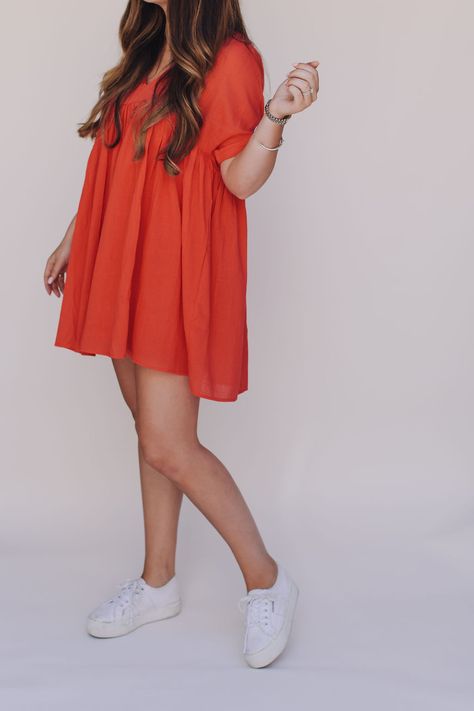 $31 red babydoll dress! Perfect to dress up or down! Red Babydoll Dress, The Bee, Babydoll Dress, Style Board, Baby Dolls, Women's Fashion, Bee, Dress Up, Mini Dress