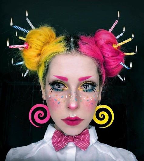 Clown Core, Stars Align, Dnd Ideas, Face Art Makeup, Smink Inspiration, Alternative Makeup, Crazy Makeup, Clown Makeup, Pork Chop