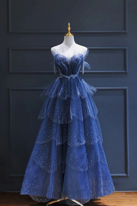 girlhomeshops Senior Prom Dress, Minimal Stil, A Line Prom Dress, Senior Prom Dresses, Blue Party Dress, Blue Dress Formal, Blue Tulle, Prom Dress Inspiration, Senior Prom