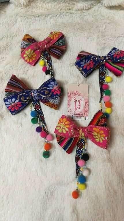 Navratri Bow Clip, Navratri Diy Ideas, Navratri Bow, Boho Hair Wrap, Girls Hair Bows Diy, Diy Hair Accessories Ribbon, Diy Fabric Jewellery, Clothes Embroidery Diy, Hairpin Accessories