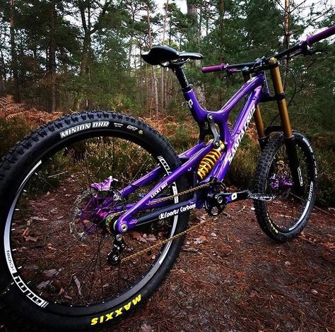 Santa Cruz Mtb, Santa Cruz V10, Mt Bike, Cycling Pictures, Stunt Bike, Bicycle Mountain Bike, Downhill Bike, Downhill Mtb, Urban Bike