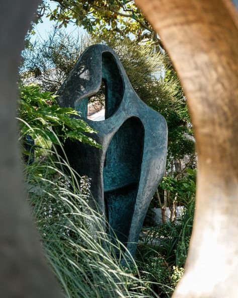 Hepworth Sculpture, Barbara Hepworth Sculpture, Tate St Ives, Coastal Landscaping, Garden Figures, Barbara Hepworth, Sculpture Garden, St Ives, Break In