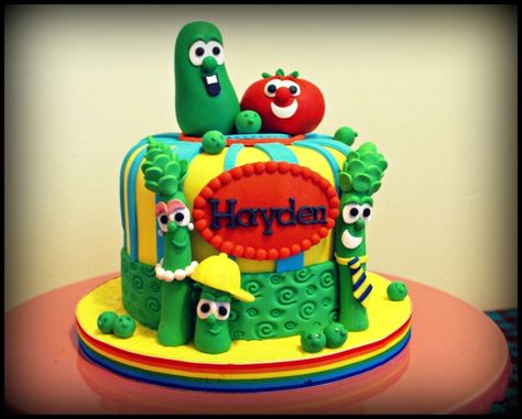 Veggie Tales Cake, Veggie Tales Birthday Party, Veggie Cake, Veggie Tales Birthday, Veggie Tales Party, Toddler Birthday Cakes, Southern Cake, Veggie Tales, Sweet Ideas