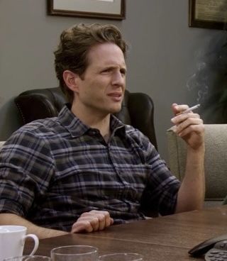 Sunny Characters, Glen Howerton, Dennis Reynolds Reaction Pic, Always Sunny Reaction Pic, Dee Reynolds It's Always Sunny, Mac Pfp Iasip, Its Always Sunny In Philadelphia Nightman, It’s Always Sunny In Philadelphia Dennis, Glenn Howerton