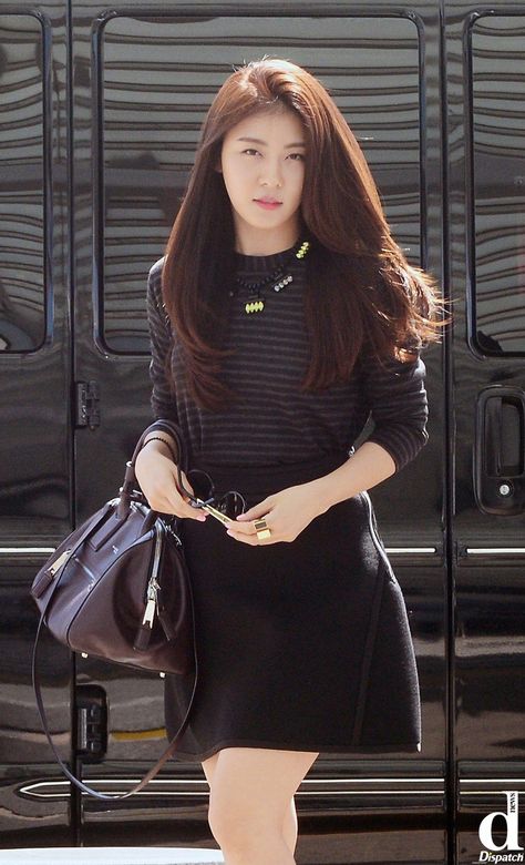 Seo Ji Hye, Ha Ji Won, Celeb Fashion, High Schools, Girl Celebrities, Korean Star, Beauty Photos, Korean Actresses, Korean Actress