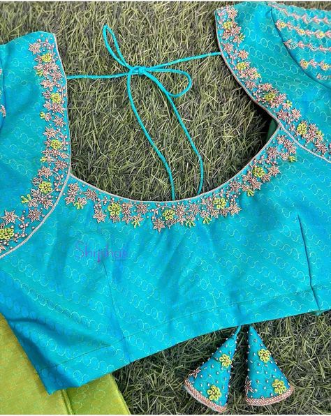 Maggam Work Neck Designs, Sky Blue Colour Blouse Designs, Blouse Maggam Work Designs, Thread Work Blouse Designs, Bridal Aari Work Blouse, Basic Blouse Designs, Magam Work, Latest Bridal Blouse Designs, Boat Neck Blouse Design