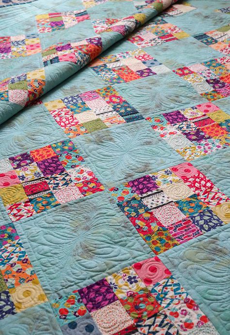 Pretty Baking, Creative Quilting, Quilting Stitches, Jelly Roll Quilt Patterns, Scrappy Quilt Patterns, Quilt Square Patterns, Bonnie Hunter, Scrap Quilt Patterns, Jellyroll Quilts