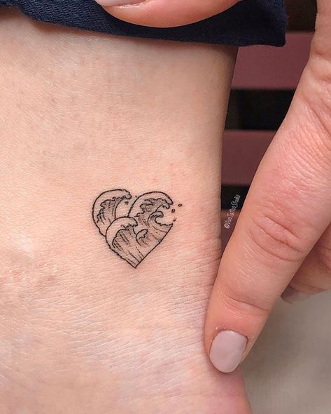 Minimal Tattoo Design Women, Heart Wave Tattoo, Wave Heart Tattoo, Ohana Tattoo, Minimal Tattoo Designs, Minimal Tattoo Ideas, Butterfly Tattoos On Arm, Bookish Tattoos, Armband Tattoos