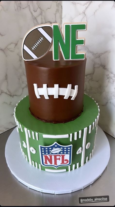 Football First Birthday Smash Cake, First Down Football Birthday Party Cake, 1st Down Football Birthday Party Cake, 1st Birthday Football Theme Cake, Football 1st Birthday Cake, 1st Birthday Football Cake, First Year Down Birthday Cake, 1st Year Down Football Birthday Cake, First Down Birthday Theme