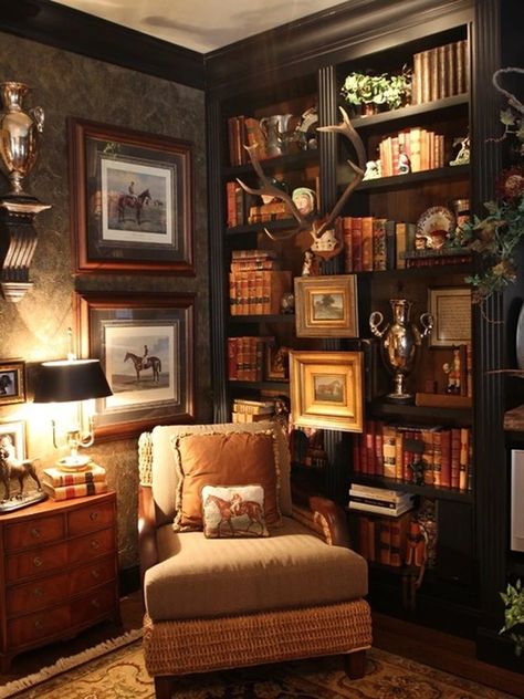 Possibly the Coziest Place I've Ever Seen - Imgur Equestrian Chic, English Country Decor, Warm Home Decor, Living Room Warm, English Decor, Home Library Design, Trendy Living Rooms, Home Libraries, English Country House