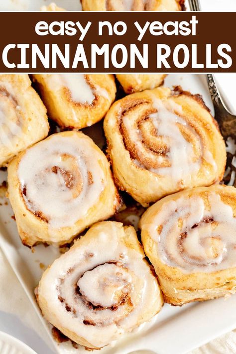 No Yeast Cinnamon Rolls are fast and easy to make. They are rich, buttery, and delicious, covered with caramel and topped with decadent icing. Yeast Cinnamon Rolls, No Yeast Cinnamon Rolls, Patriotic Recipes, Recipes With Yeast, Rolls Homemade, Cinnamon Rolls Easy, Fast Breakfast, Chocolate Roll, Baked Rolls