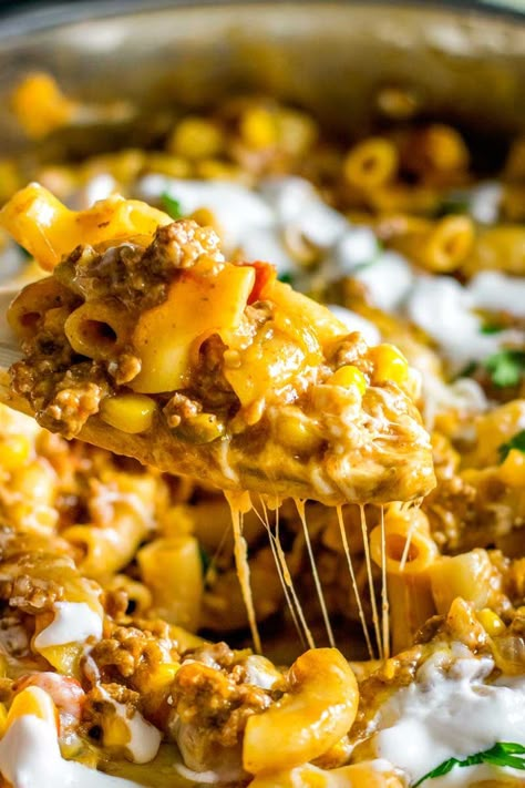 Taco Hamburger Helper, Hamburger Pasta Recipes, Taco Hamburger, Cheesy Taco Skillet, Taco Mac And Cheese, Taco Skillet, Hamburger Helper Recipes, Ground Beef Casserole Recipes, Red Meat Recipes