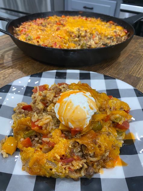 Healthy Fall Ground Beef Recipes, Unstuffed Pepper Skillet Ground Beef, Unstuffed Bell Pepper Skillet, Fall Skillet Meals, Unstuffed Peppers Skillet, Unstuffed Peppers Casserole, Luke Brown Cooking In The Midwest, Luke Brown Recipes, Cooking Midwest