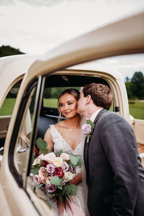 Wedding photos with a vintage truck at Farm at Bentley Fields. Photo credit by Mercedes Smith.  www.farmatbentleyfields.com Vw Bus Wedding Photos, Old Fashioned Wedding Photos, Wedding Truck Photos, Old Truck Wedding Pictures, Vintage Truck Wedding Photos, Truck Wedding Pictures, Groom Photography Poses, Wedding Shots Ideas, Vintage Truck Wedding