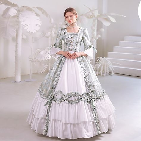 Era Victoria, Baroque Dress, Tudor Dress, 18th Century Costume, Princess Prom Dresses, Court Dresses, Victorian Garden, Costume Ball, Bridal Women