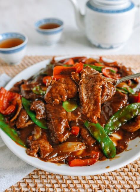 Beef Black Bean Sauce, Beef In Black Bean Sauce Recipes, Black Bean Beef Stir Fry, Recipes With Black Bean Sauce, Black Bean Garlic Sauce Stir Fry, Beef And Black Bean Stir Fry, Beef Flank Recipes, Black Bean Garlic Sauce Recipe, Chinese Restaurant Recipes