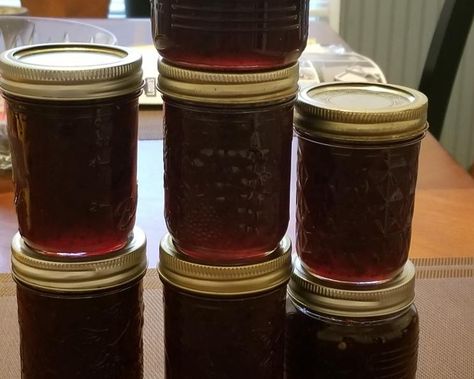 Blueberry Pepper Jelly Recipe, Blueberry Jalapeno Jelly Recipe, Jalapeno Jelly Recipe, Blueberries Recipes, Jalapeno Jelly Recipes, Garden Peppers, Jalapeño Jelly, Pepper Jelly Recipe, Jam And Jelly Recipes