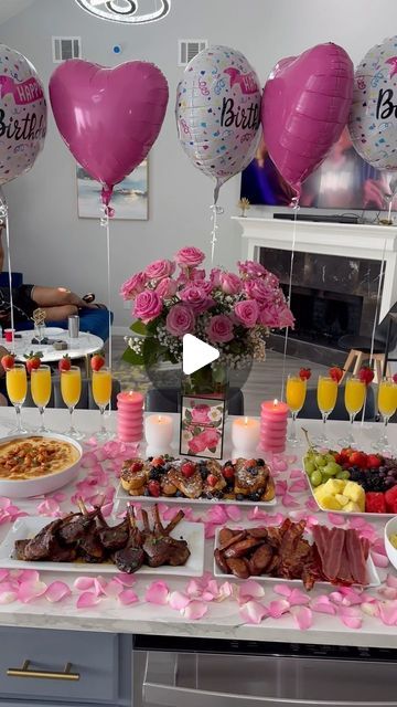 Birthday Breakfast Set Up Ideas, Brunch For Birthday Party, Midnight Brunch Party Ideas, Birthday 21st Ideas, 40th Brunch Birthday Ideas, Diy Birthday Brunch Ideas, Diy Brunch Ideas Table Settings, Teen Brunch Birthday Party, Small Brunch Ideas At Home