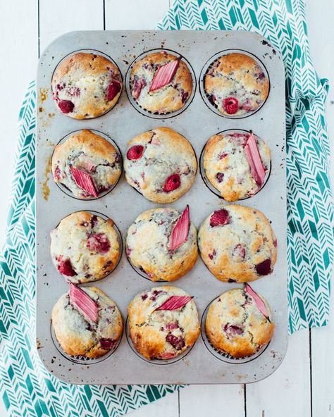 Raspberry-Rhubarb Muffins (recipe) / by Foodess Sour Cream Blueberry Muffins, Sour Cream Muffins, Rhubarb Muffins, Raspberry Rhubarb, Moist Muffins, Raspberry Muffins, Rhubarb Recipes, Hot Spring, The Pacific Northwest