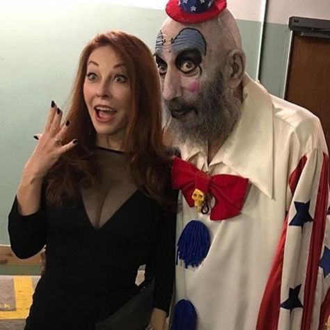 Otis House Of 1000 Corpses, House Of 1000 Corpses Aesthetic, Sherri Moon Zombie, Sid Haig, Devils Rejects, House Of 1000 Corpses, Captain Spaulding, Cassandra Peterson, Elvira Mistress Of The Dark