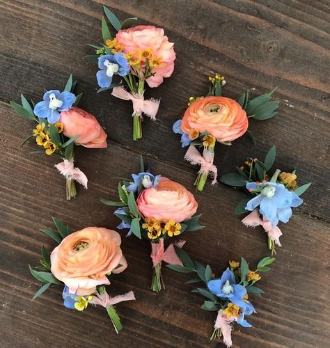 Colorful Flower Boutonniere, Peach Blue Boutonniere, Peach And Blue Wedding Centerpieces, Peach Light Blue Wedding, Periwinkle And Peach Wedding, Garden Wedding Boutonniere, Periwinkle Boutonniere, Colorful Wedding Boutonniere, Peach Ranunculus Boutonniere