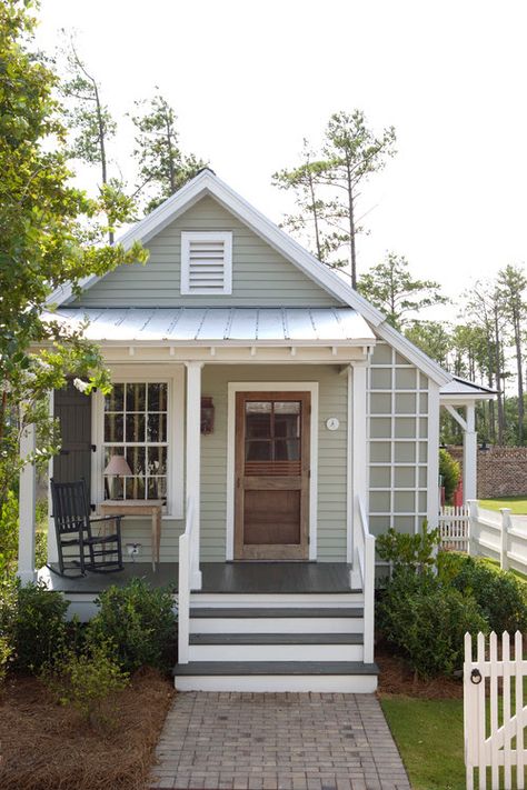 Tiny House Plans Small Cottages, Small Cottage Designs, Cottage House Exterior, Small House Living, Small Cottage House Plans, Small Cottage Homes, Granny Flats, Small Cottages, Best Tiny House