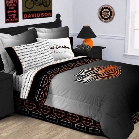 Harley Davidson Bedding, 70 Bedroom, Harley Davidson Decor, Harley Davidson Merchandise, Harley Davidson Images, Harley Davidson Boots, Classic Harley Davidson, Harley Davidson Chopper, New Harley Davidson