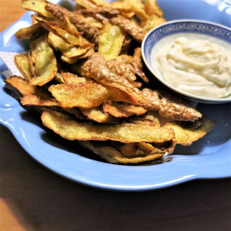 Fried Potato Skins Recipe, Deep Fried Potato Skins, Fried Potato Skins, Deep Fried Potatoes, Potatoe Skins Recipe, Cottage Meals, Best Baked Potato, Casserole Side Dishes, Fried Chips