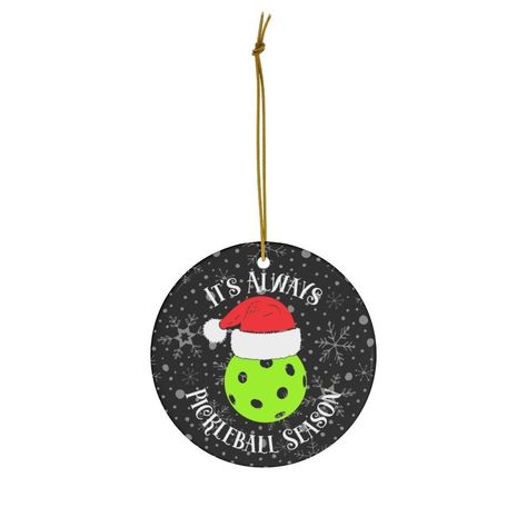 Cute Ornaments, Personalized Family Ornaments, Family Cute, Ornaments For Christmas, Family Ornaments, Pickleball Gift, Ornament Family, Be Merry, Christmas Funny