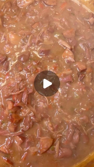 Cook Up Ki on Instagram: "Red Beans and Rice 🫘🍚🔥😋 . . . #redbeansandrice #redbean #redbeans #fallfood #winterfood #comfortfood #goodeats #cooking #southerncooking #southern #cookingathome #recipe #recipeoftheday #recipevideo #cookupki #chicagochef #chicagochefs #chicago #blackchef #foryou #explore" Southern Red Beans And Rice Recipe, Red Beans And Rice Recipe Easy, Salmon Lasagna, Creole Dishes, Nola Recipes, Homemade Vodka Sauce, Gumbo Recipe Easy, Red Beans And Rice Recipe, Red Beans N Rice Recipe