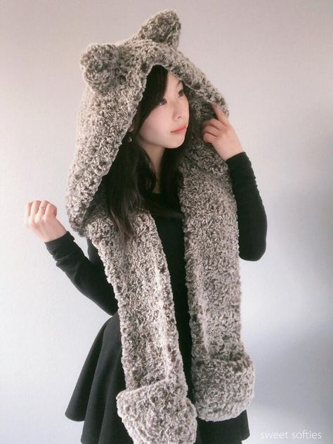 Hooded Timber Wolf Scarf Crochet pattern by Sweet Softies Scarf Diy, Crochet Hooded Scarf, Crochet Hoodie, Timber Wolf, Diy Scarf, Textured Yarn, Hooded Scarf, Scarf Poncho, Crochet Cardigan Pattern