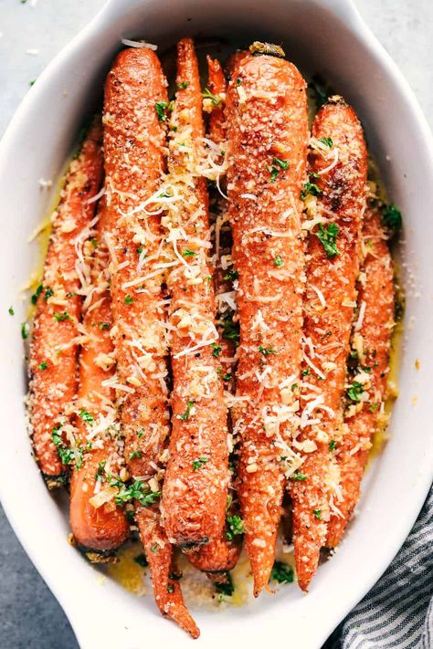 Garlic Butter Parmesan Carrots (The best carrots ever!) | The Recipe Critic Parmesan Carrots, Carrots Recipes, Food Essentials, Carrot Dishes, Carrots Recipe, Baked Carrots, Recipe Critic, Vegetarian Protein, Carrot Recipes