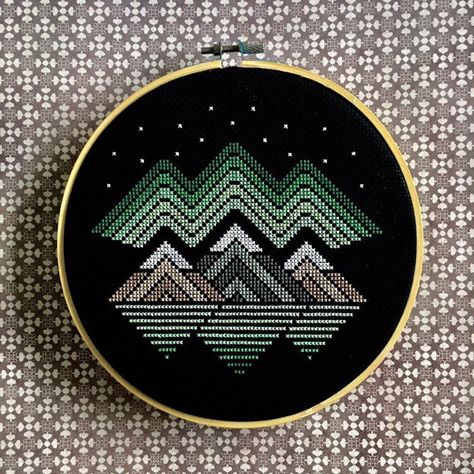 Northern Lights Cross Stitch, Pigeon Coop, Northern Lights Design, Colour Codes, Coop Design, Xstitch Patterns, Crochet Afghans, Cross Stitching, Stitch Kit