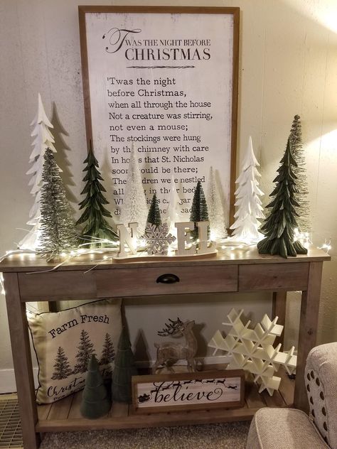 Affordable Christmas Trees, White Country Christmas Decor, Entryway Christmas Tree Modern, Green White And Wood Christmas, Boho Beach Christmas, Christmas Decorations 2022/2023, Christmas Tree Farm Theme Decor, Christmas Tree Vignettes, Neutral Mantel Decor