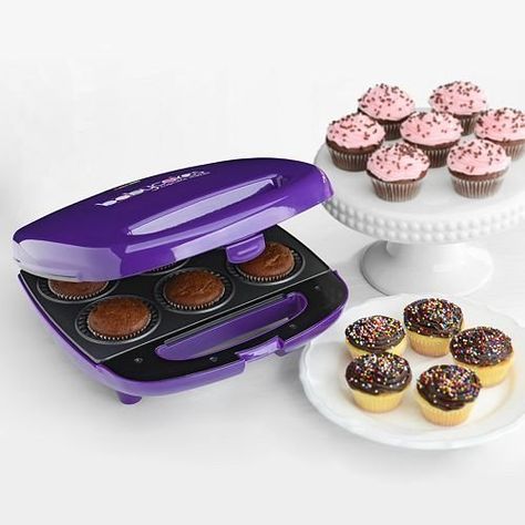 Cupcake Maker Machine, Babycakes Cupcake Maker, Donut Makers, Cake Pop Maker, Baking Gadgets, Cupcake Maker, Cupcake Pans, Purple Kitchen, Mini Cupcake