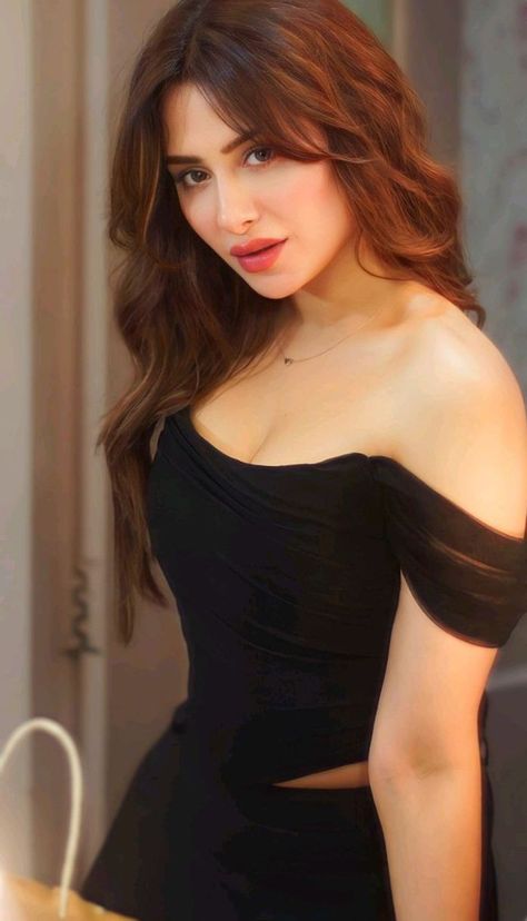 Mahira Sharma, Girl Dpz, Bollywood Hairstyles, Actress Wallpaper, Scenery Nature, Beautiful Dresses Short, Seductive Clothes, Aishwarya Rai, Wallpaper App