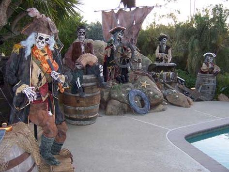 006 | Halloween Forum Pirate Halloween Decorations, Pirate Halloween Party, Pirate Props, Pirate Costumes, Halloween Forum, Pirate Decor, Pirate Theme Party, Pirate Halloween, Front Yards