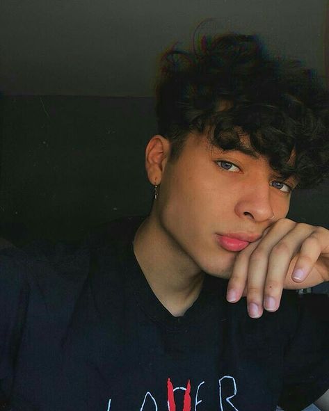 ;;Boys - Pinterest: @SkyyBlueee - Créditos de la imagen a su respectivo creador.♡ Selfie Sunday, Instagram Selfie, Instagram Photos, On Instagram, Instagram