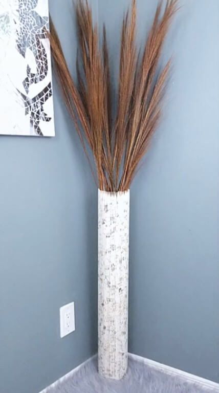 Tall Vase Ideas, Big Vase Decorating Ideas, Tall Vase Decorating Ideas, Diy Floor Vase, Tall Floor Vase Ideas, Diy Tall Vase, Tall Vase Decor, Tall Flower Vase, Vase Ideas