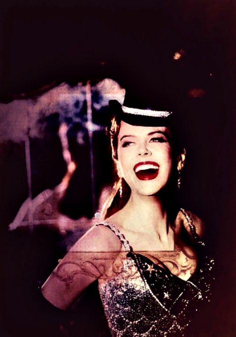 Moulin Rouge Stage Photoshoot, Nicole Kidman Moulin Rouge, Satine Moulin Rouge, Moulin Rouge Movie, Moulin Rouge Costumes, Girly Inspiration, Sparkly Set, Ellen Von Unwerth, Pretty Pics