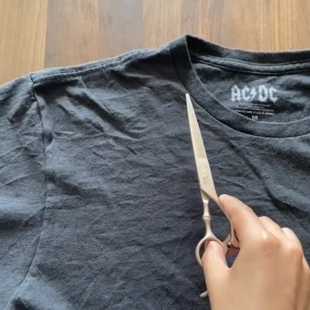 How to Cut a T Shirt and Look Chic in 2024 Cut Tshirt Diy Neckline V Neck, Tee Shirt Redo, Cut T Shirt Neckline, Ways To Cut Shirts, Cut Tshirt Designs, Cut Up Tees, Cut Tshirt Diy, Tee Shirts Diy, Cut Up T Shirt