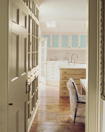 The Kitchen Martha Stewart Kitchen, Pantry Renovation, Turkey Hill, Martha Stewart Home, Corian Countertops, Dining Room French, Gorgeous Tile, Sleek Kitchen, Martha Stewart Living