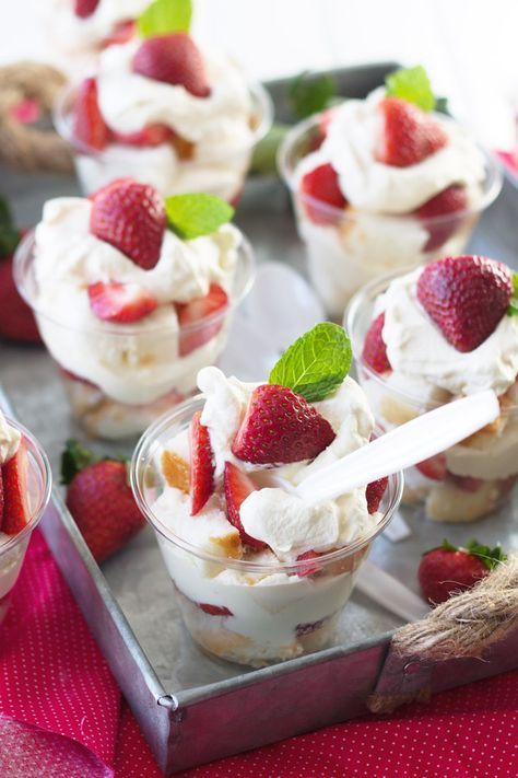 Strawberry Shortcake Trifle Cups -a quick and easy recipe for individual strawberry shortcakes! | www.countrysidecravings.com Individual Strawberry Shortcake, Trifle Cups, Shortcake Trifle, Strawberry Shortcake Trifle, Easy Strawberry Shortcake, Cheesecake Parfaits, Strawberry Shortcakes, Cheesecake Mousse, Strawberry Shortcake Recipes