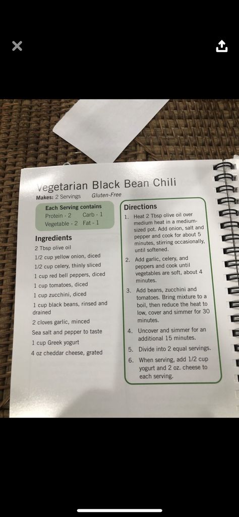 Golo Recipes Chili, Black Bean Chili Vegetarian, Golo Recipes, Recipes Chili, Golo Diet, Quick Healthy Snacks, Black Bean Chili, Quick Healthy, Yellow Onion