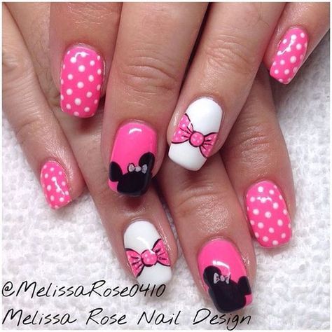 Minnie Mouse Finger Nail Art - The Ultimate List of Minnie Mouse Craft Ideas! Party Ideas, DIY Crafts and Disney themed fun food recipes. Minnie Mouse Nail Art, Mouse Nail Art, Do It Yourself Nails, Disneyland Nails, Disney Nail Designs, Minnie Mouse Nails, Mickey Nails, Unghie Nail Art, Finger Nail Art