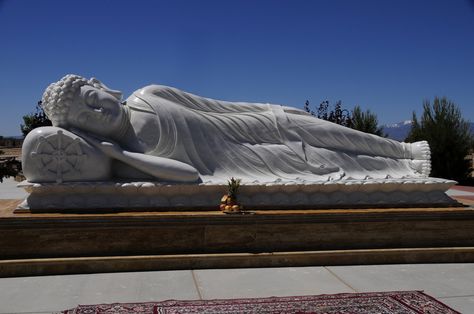 Sleeping Buddha by AndySerrano.deviantart.com Sleeping Buddha, Temple India, Buddha Figures, Buddha Wall Art, Marbled Clay, Gautama Buddha, Chakra Yoga, Long Walk, Mom Art